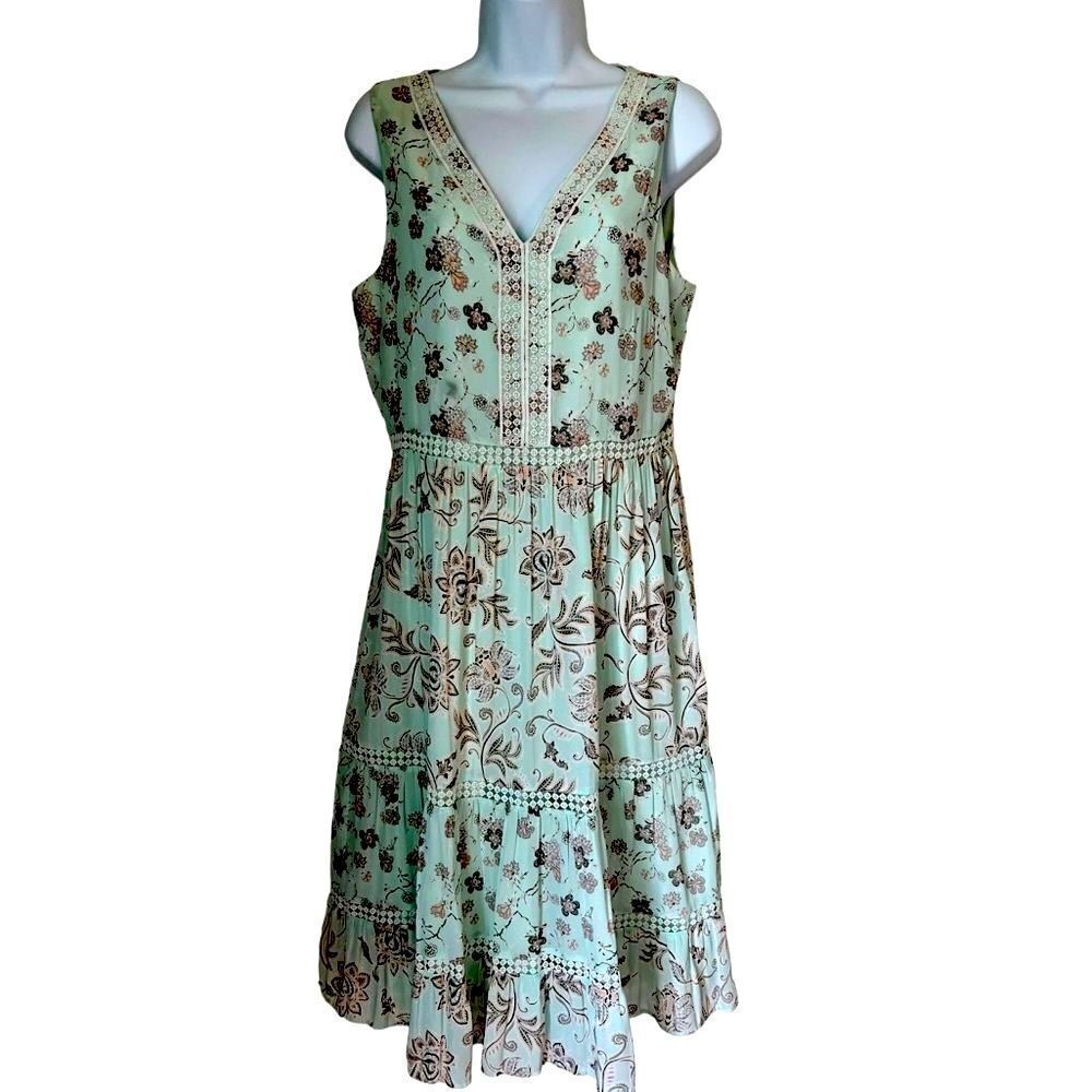 Loft Dress Soft Green Floral V Neck Ruffled Tier Skirt Sleeveless Summer Dress 8